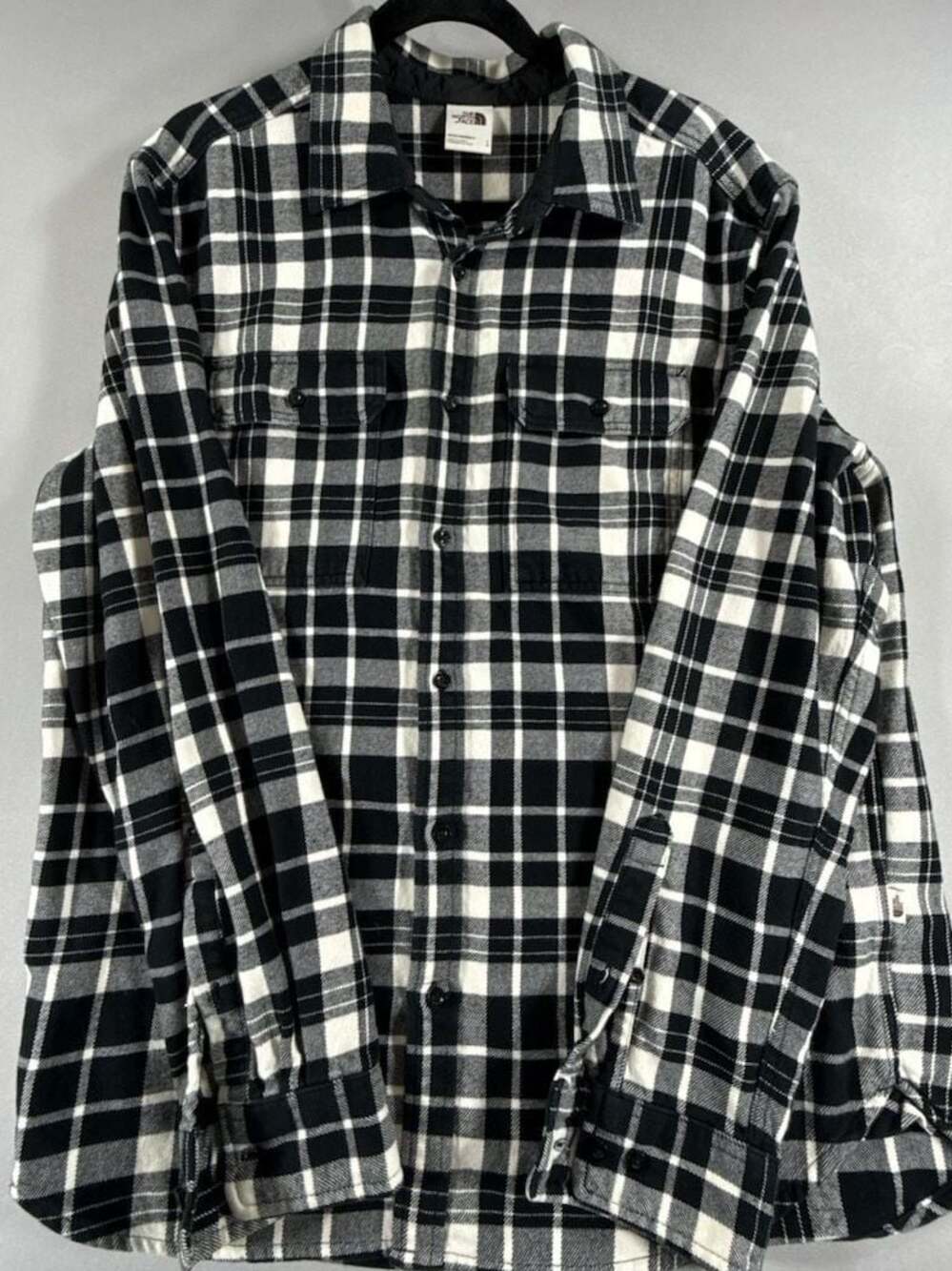 The North Face Jacket Men's Black White Plaid Long Sleeve Button Up Flannel Shir
